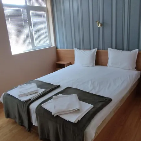 Hotel Mehdjarel 3*