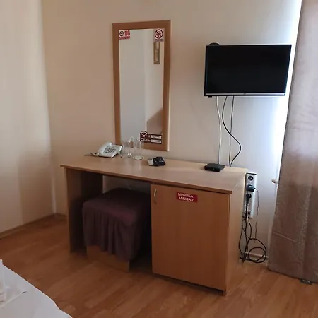 Hotel Mehdjarel Szumen